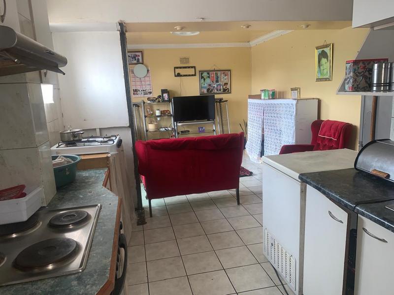 2 Bedroom Property for Sale in Portlands Western Cape